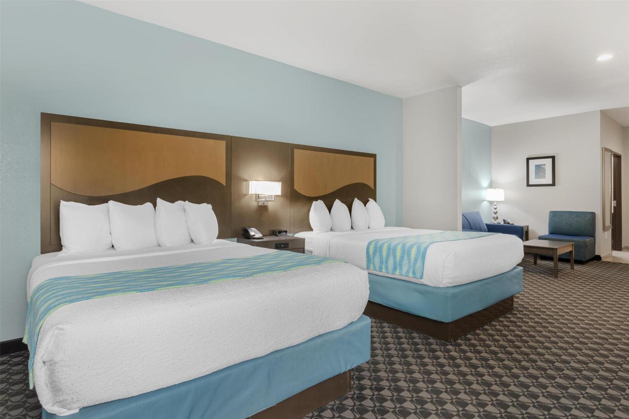 Best Western Plus Waller Hotel Exterior photo